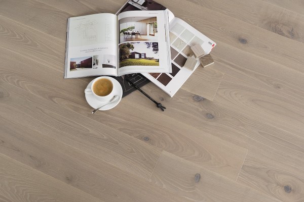 BRUSHED & OILED COLLECTION – Grey Cloud