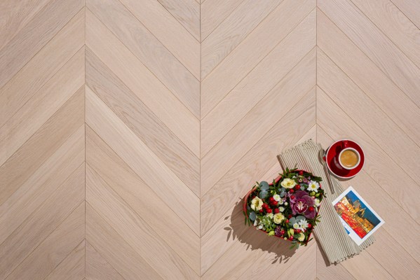 CHEVRON COLLECTION – Aqua White