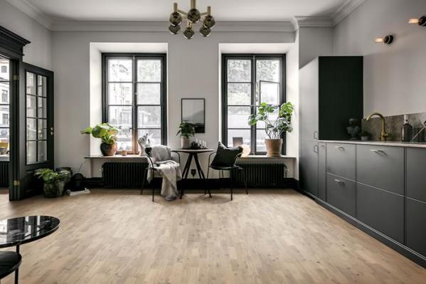 DURAMEN COLLECTION – Oak Crystal