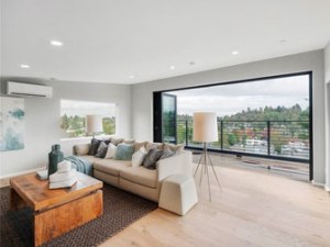 ENGINEERED HARDWOOD – Nichols Hills