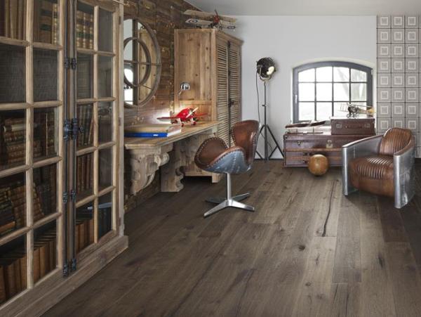 FOUNDERS COLLECTION – Oak Ulf
