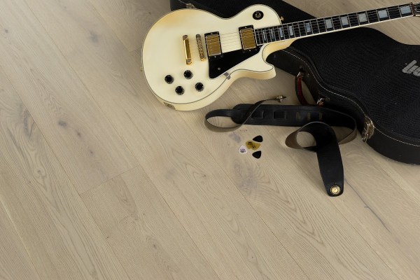 HERITAGE COLLECTION – Ivory