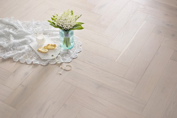 HERRINGBONE COLLECTION – Alpine