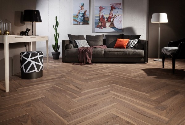 HERRINGBONE COLLECTION – American Walnut Foggy Dawn