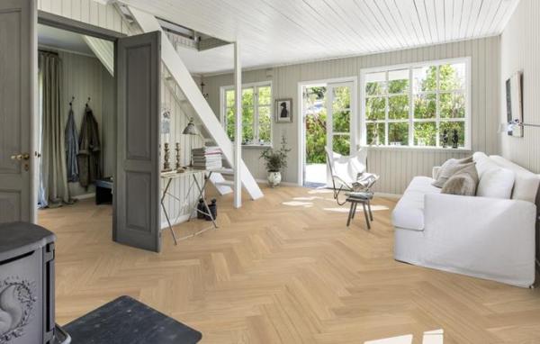 HERRINGBONE COLLECTION – Herringbone Oak AB Dim White