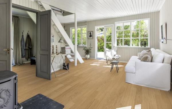 LIFE COLLECTION – Pure Oak Narrow