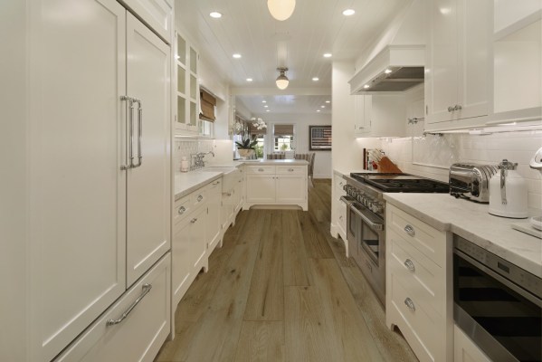 MODERN CRAFTSMAN SIGNATURE LINE – Asbury
