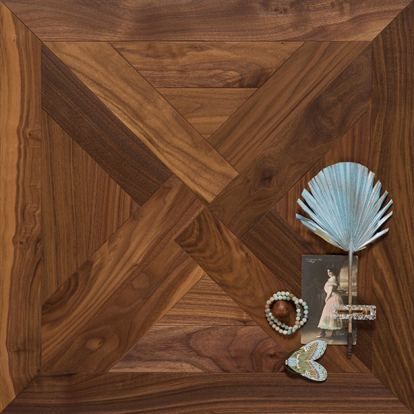MOSAIC FLOORS COLLECTION – Trianon Walnut