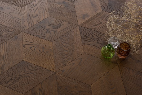 PARQUETRY COLLECTION – Milk Chocolate