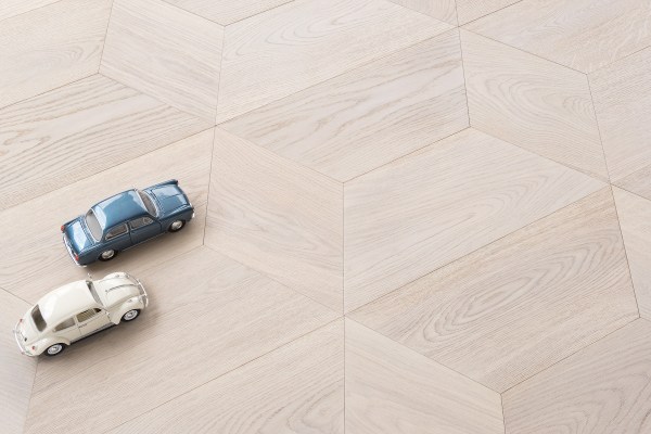 PARQUETRY COLLECTION – White Frost